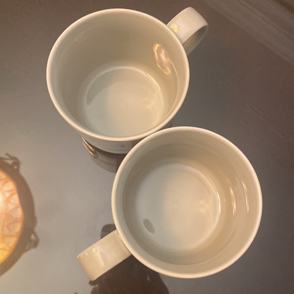 Hue mugs CRATE& BARREL Light Grey set of 2 - Picture 2 of 5